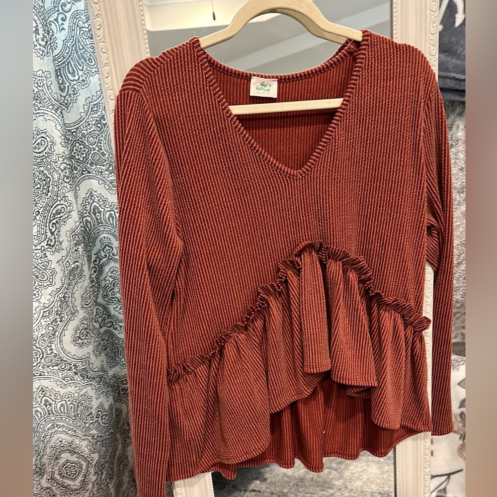 Women’s top never worn